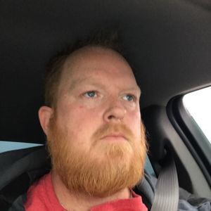 Meet your Posher, Dennis